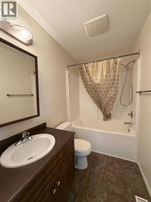 234 Pacific Crescent, Fort Mcmurray, Alberta  T9K 0E6 - Photo 18 - A2282469