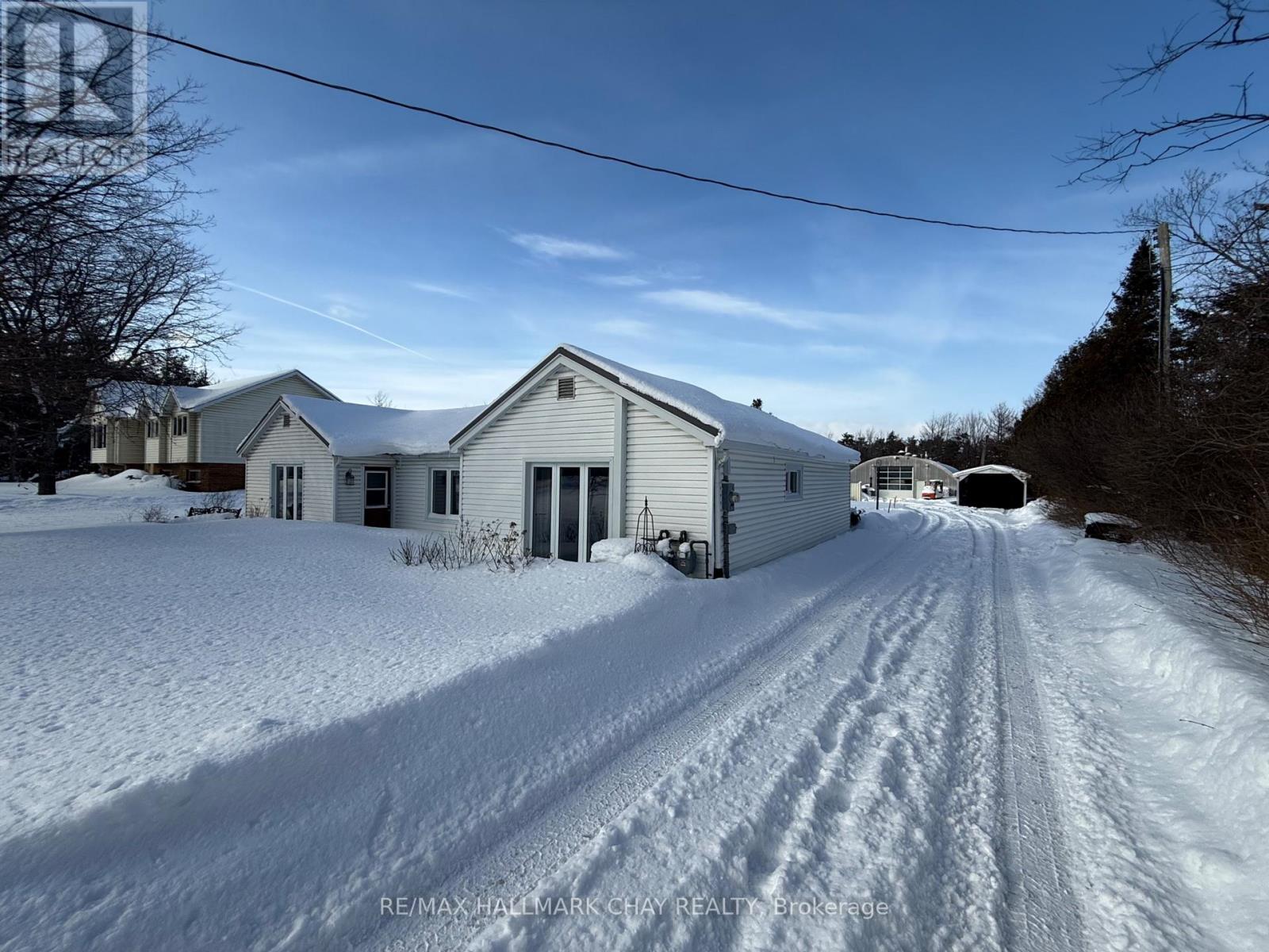 3302 Innisfil Beach Road, Innisfil, Ontario  L9S 4C7 - Photo 34 - N12734828