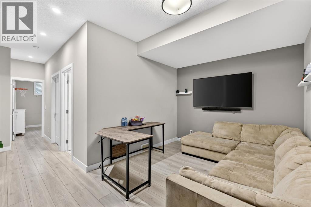 472 West Lakeview Drive, Chestermere, Alberta T1X 2A4 - Photo 26 - A2281929