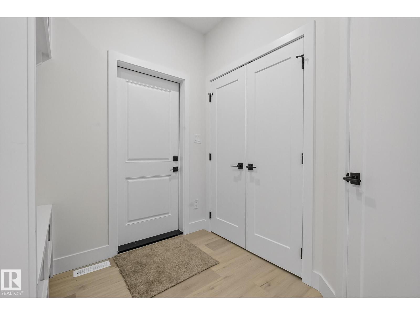 3306 Chickadee Dr Nw, Edmonton, Alberta  T5S 0V5 - Photo 6 - E4471352