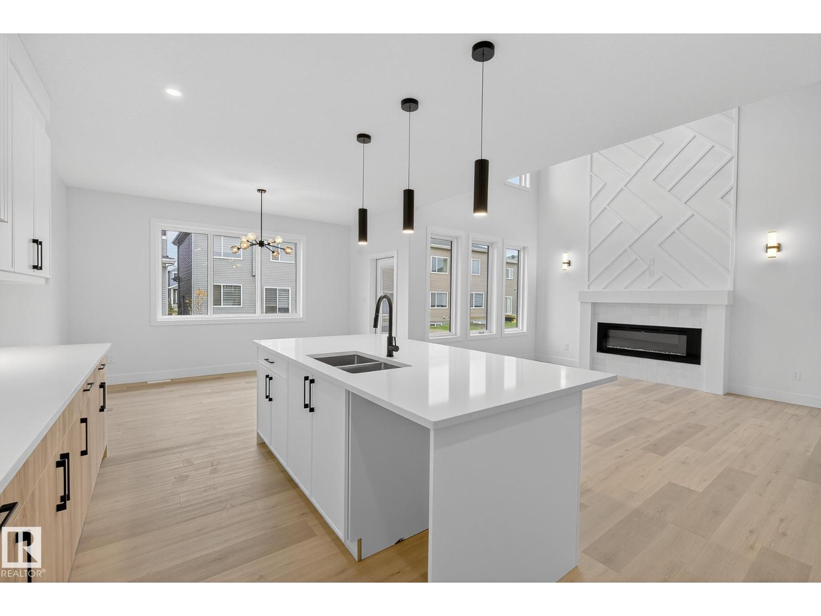 3306 Chickadee Dr Nw, Edmonton, Alberta  T5S 0V5 - Photo 8 - E4471352