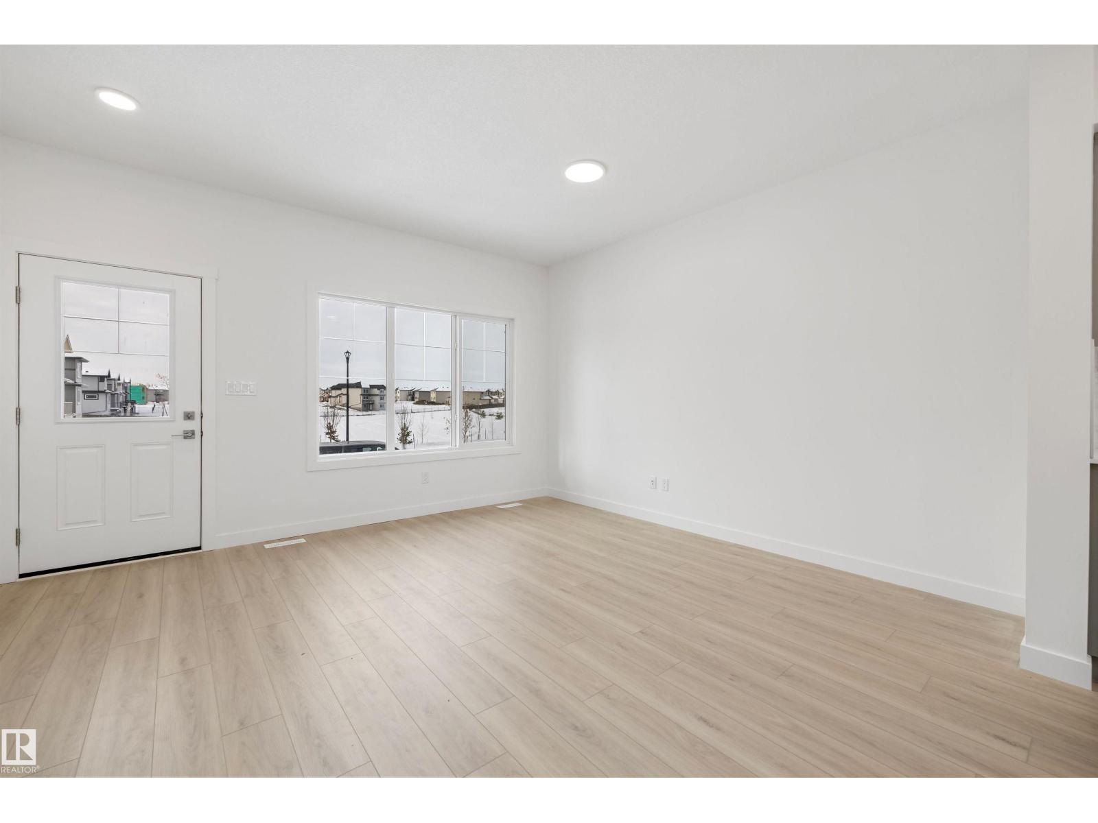 18119 85 St Nw, Edmonton, Alberta  T5Z 0X1 - Photo 4 - E4471354