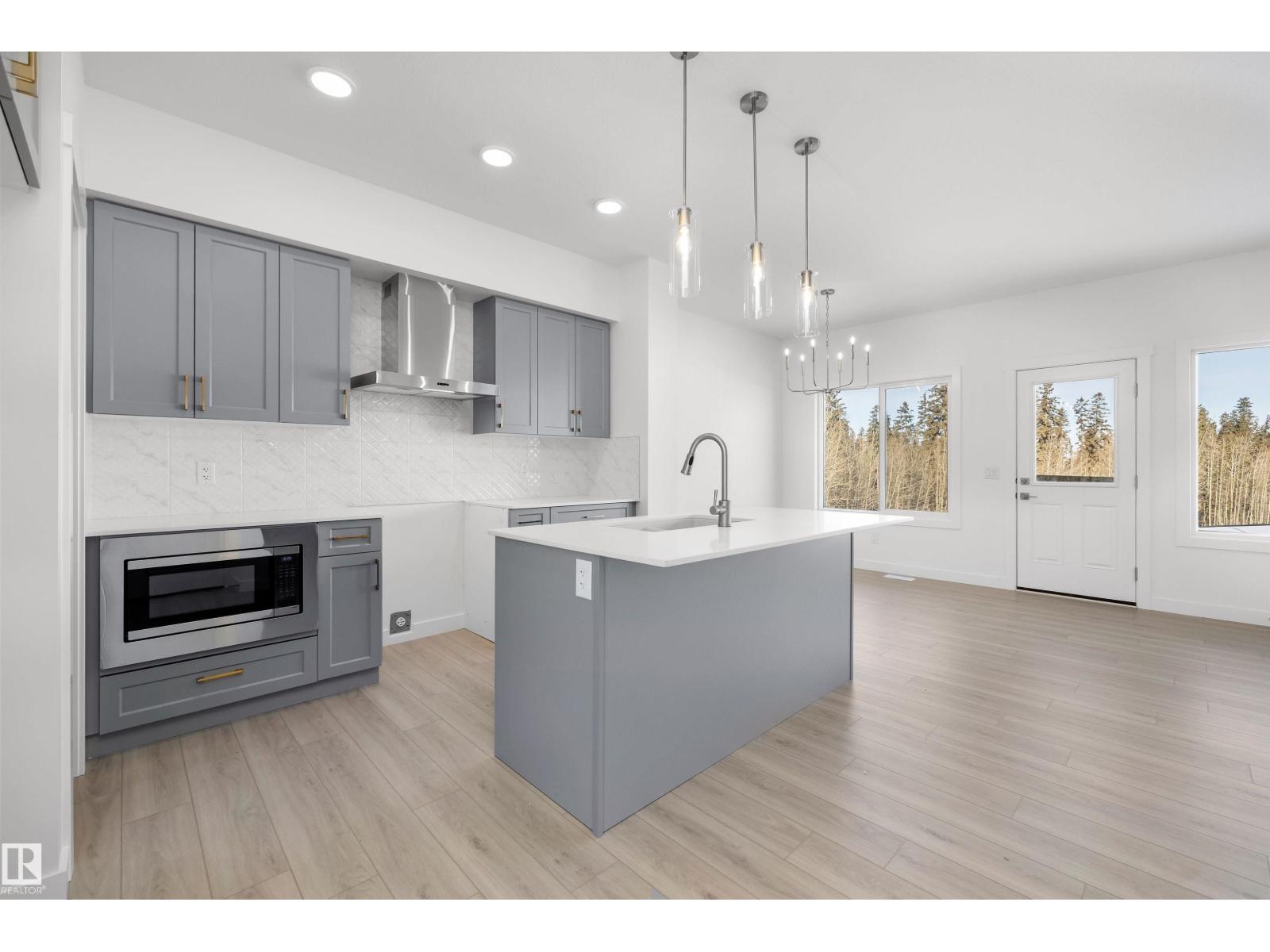 4182 Kinglet Dr Nw, Edmonton, Alberta  T5S 0W1 - Photo 5 - E4471355