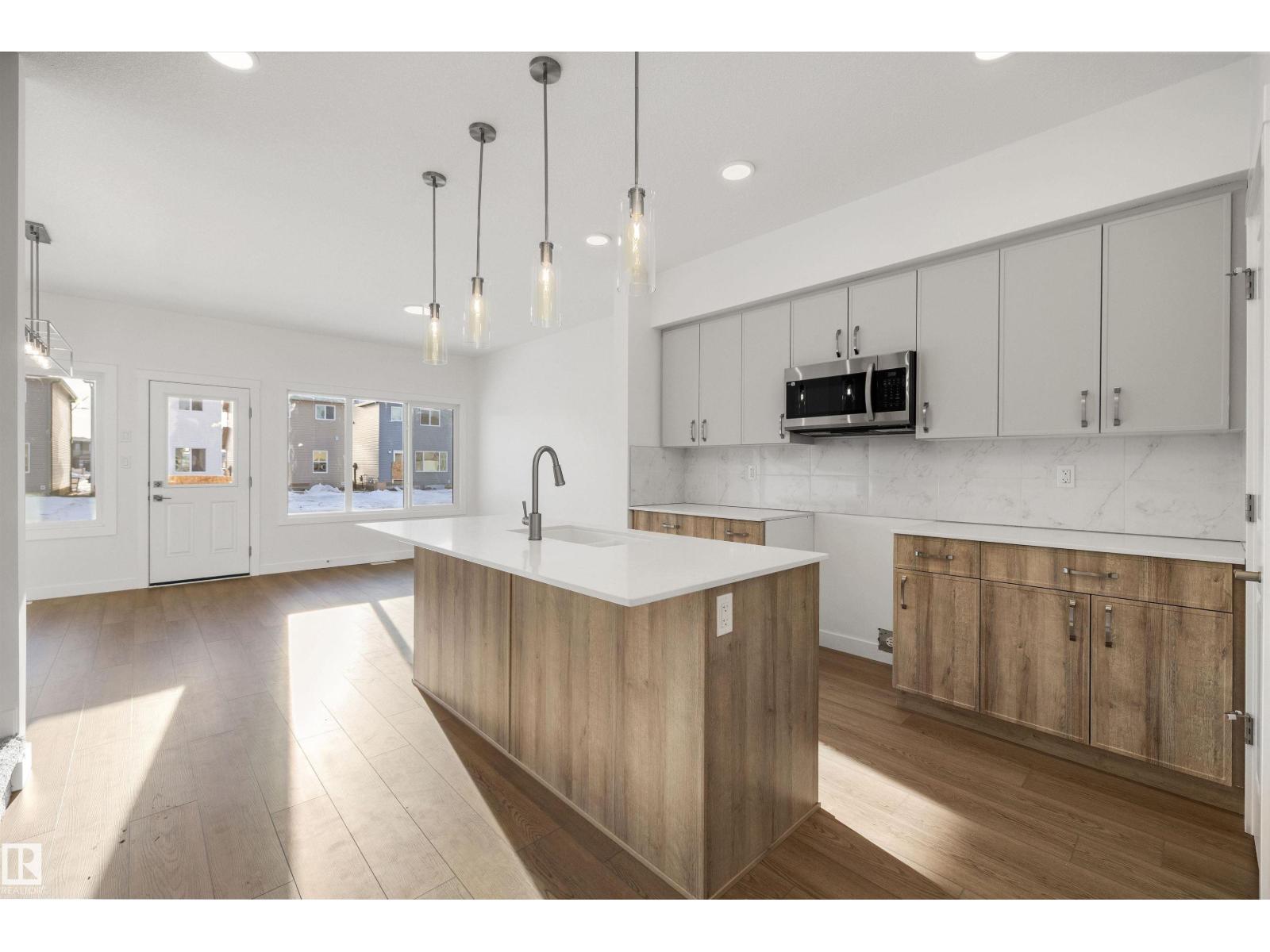 18855 29 Av Nw, Edmonton, Alberta  T6M 3C5 - Photo 7 - E4471359