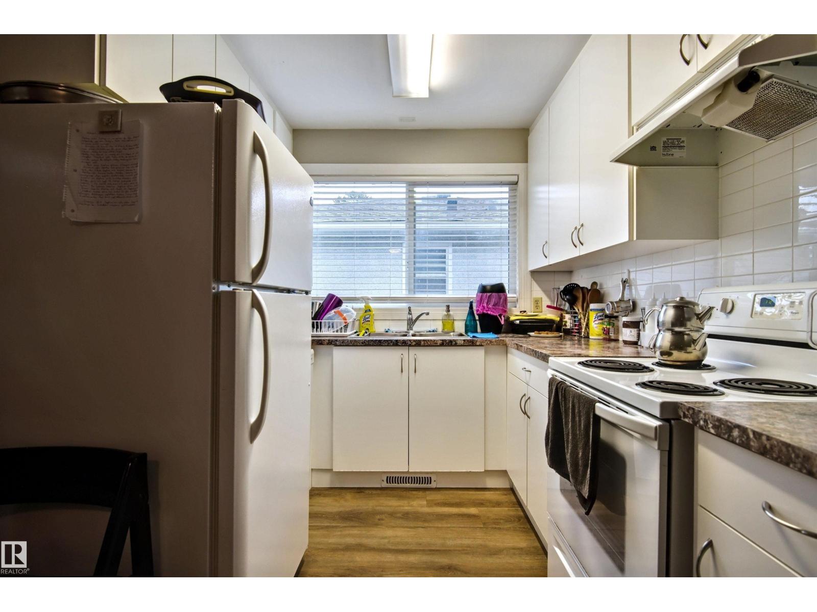 13008-13010 102 St Nw, Edmonton, Alberta  T6H 4B2 - Photo 14 - E4471360