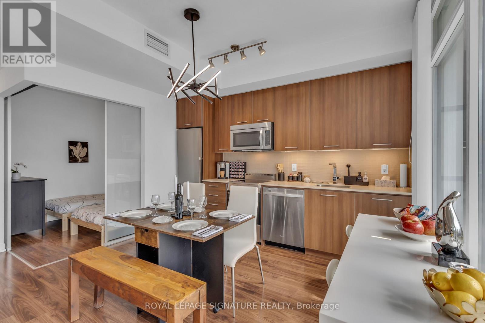 410 - 105 George Street, Toronto, Ontario  M5A 0L4 - Photo 14 - C12737682