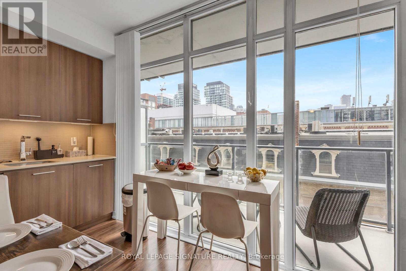 410 - 105 George Street, Toronto, Ontario  M5A 0L4 - Photo 15 - C12737682