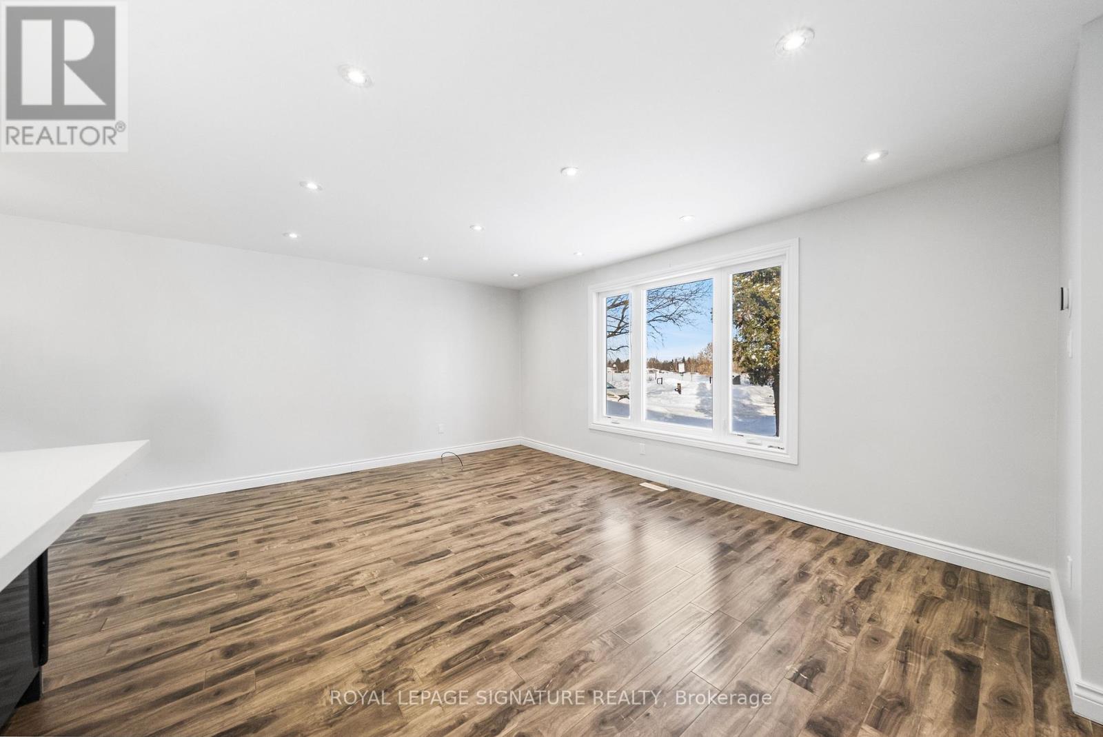 246 Hodgson Drive, Newmarket, Ontario  L3Y 1E2 - Photo 10 - N12737672