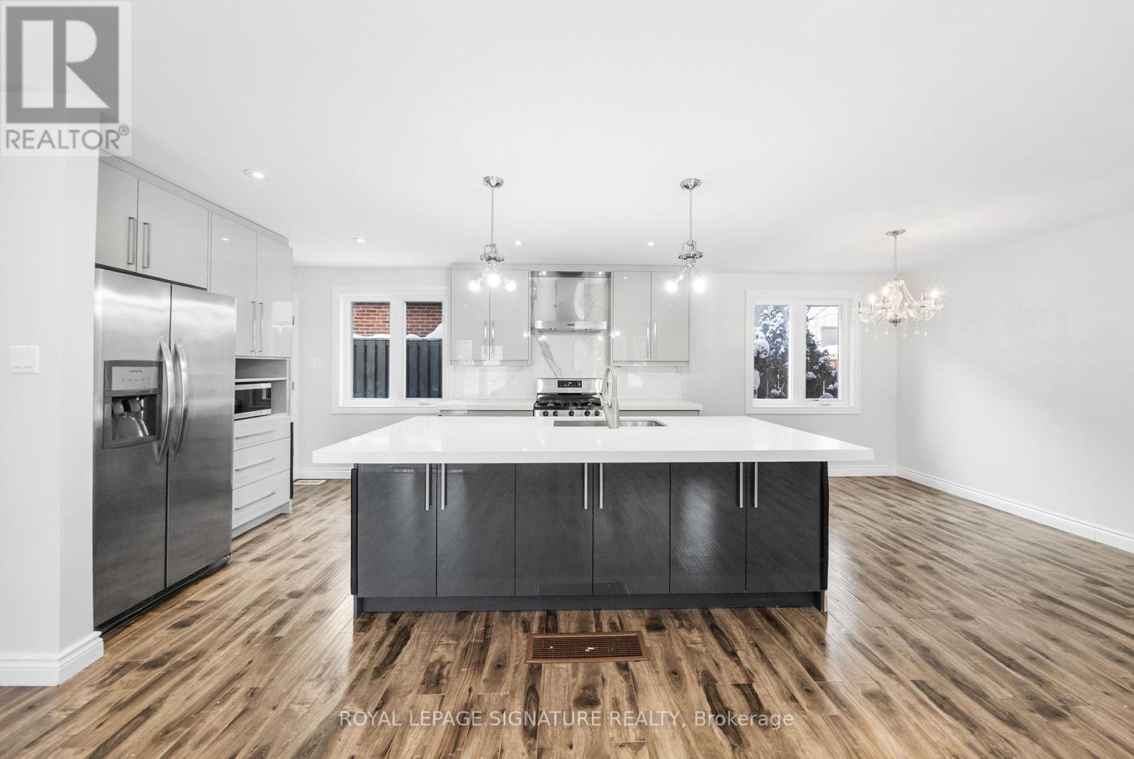 246 Hodgson Drive, Newmarket, Ontario  L3Y 1E2 - Photo 11 - N12737672