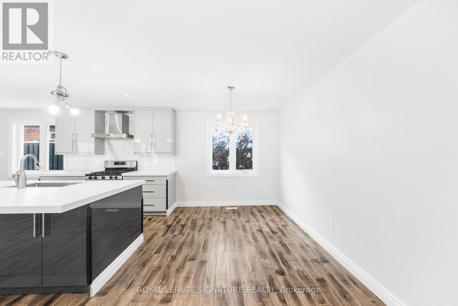 246 Hodgson Drive, Newmarket, Ontario  L3Y 1E2 - Photo 13 - N12737672