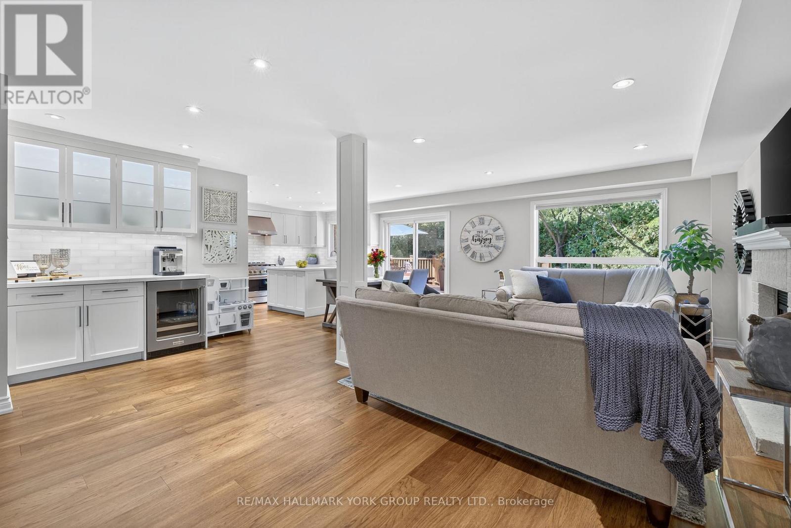 341 Gaston Place, Newmarket, Ontario  L3Y 8M4 - Photo 13 - N12737684