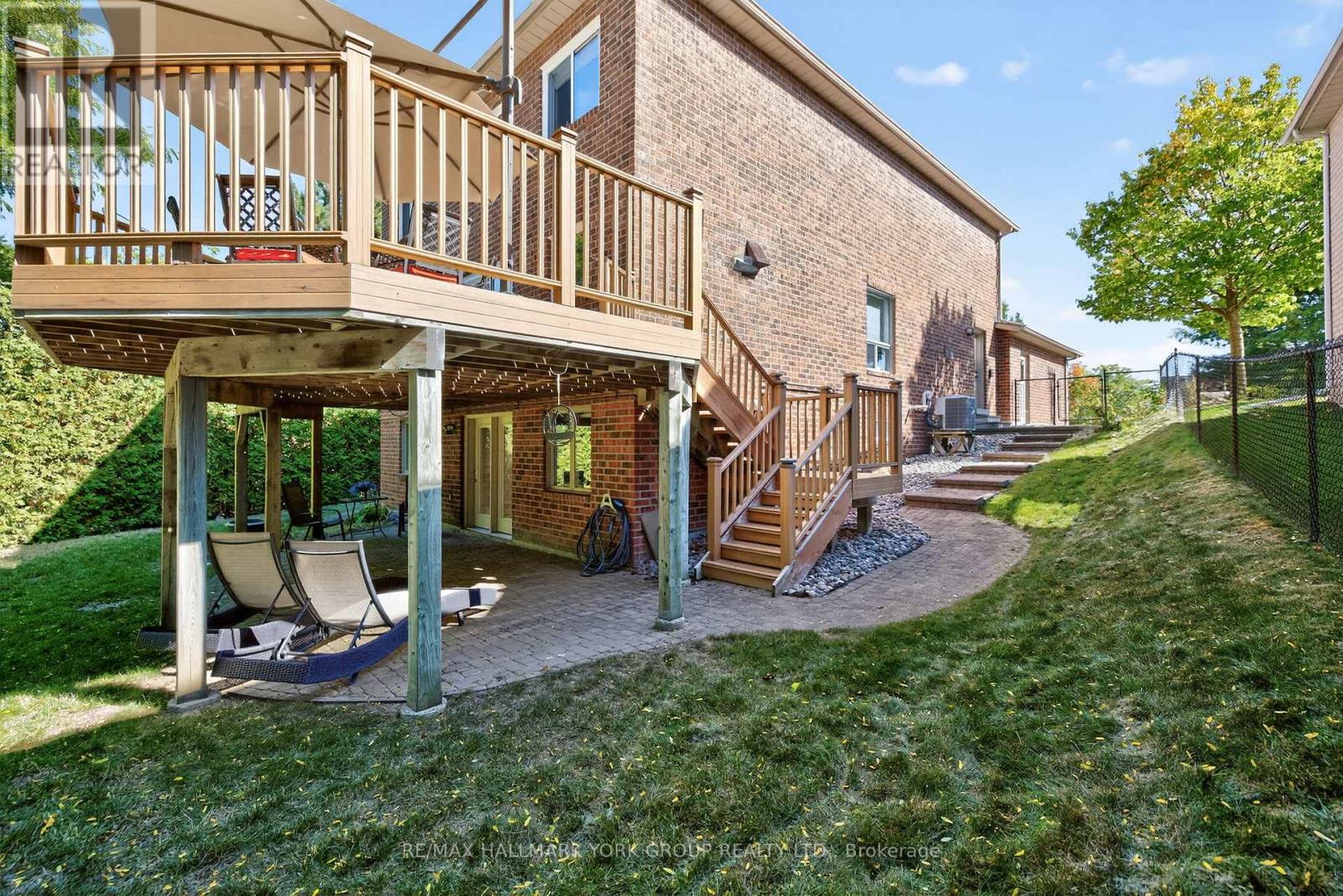 341 Gaston Place, Newmarket, Ontario  L3Y 8M4 - Photo 43 - N12737684