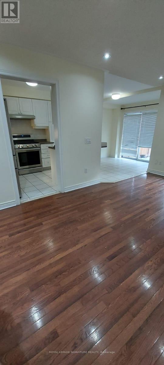 5554 Northrise Road, Mississauga, Ontario  L5M 6E2 - Photo 6 - W12737666