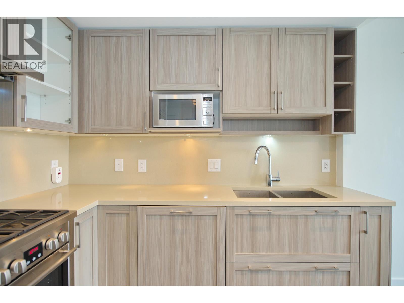 2301 5515 Boundary Road, Vancouver, British Columbia  V5R 0E3 - Photo 10 - R3083694