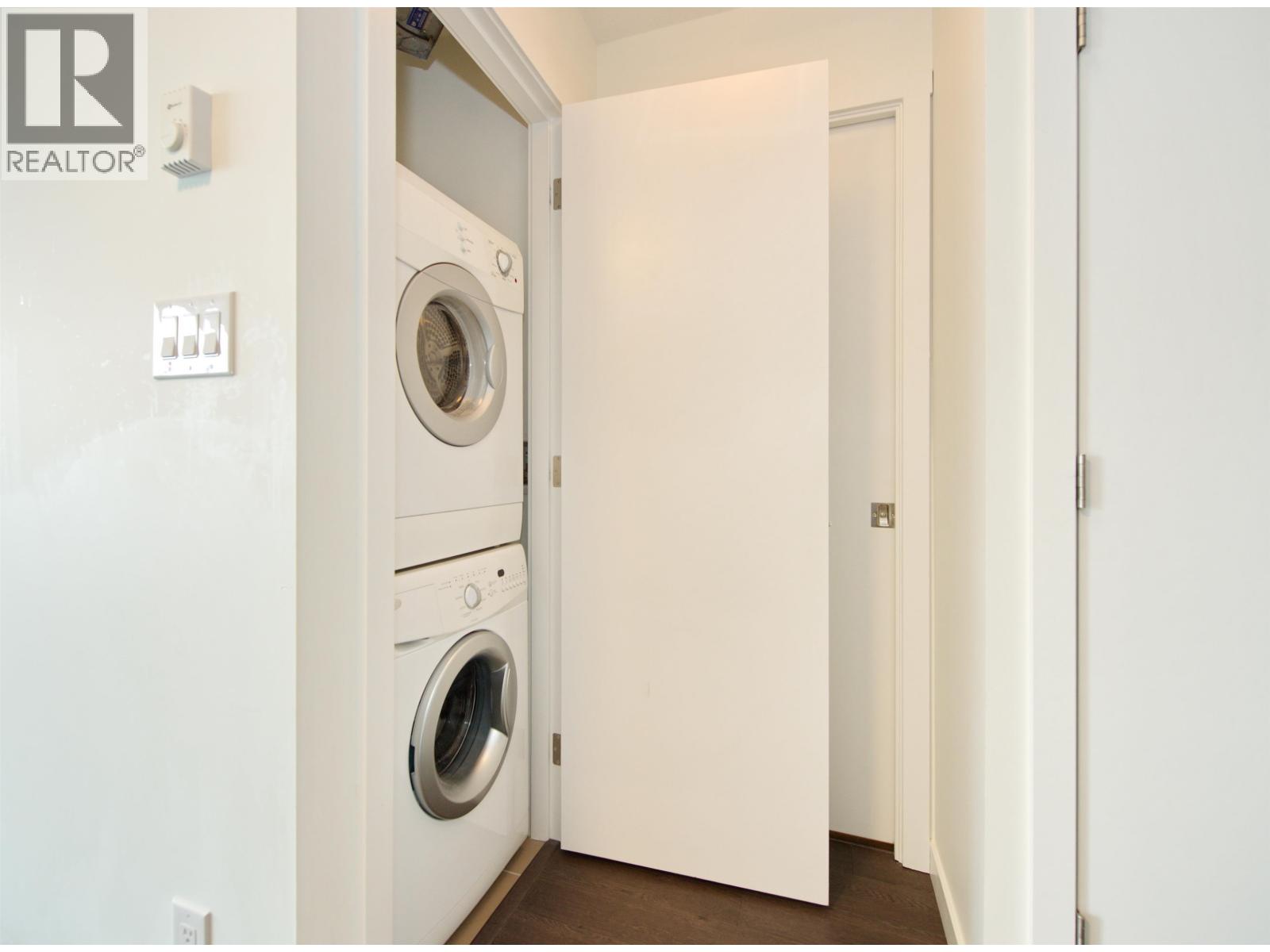 2301 5515 Boundary Road, Vancouver, British Columbia  V5R 0E3 - Photo 15 - R3083694