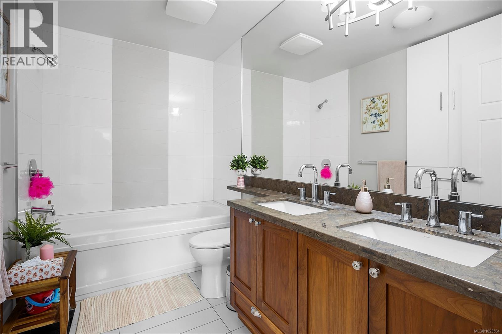 315 99 Chapel St, Nanaimo, British Columbia  V9R 5H3 - Photo 32 - 1023584