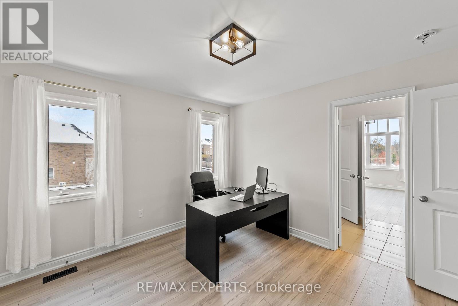 16 Vivian Creek Road, East Gwillimbury, Ontario  L0G 1M0 - Photo 33 - N12720976