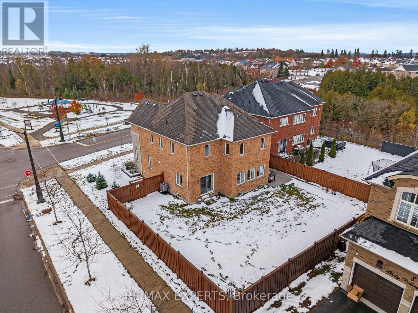 16 Vivian Creek Road, East Gwillimbury, Ontario  L0G 1M0 - Photo 46 - N12720976