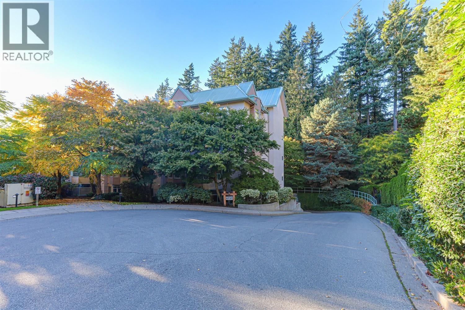 505 6737 Station Hill Court, Burnaby, British Columbia  V3N 4V2 - Photo 26 - R3084119