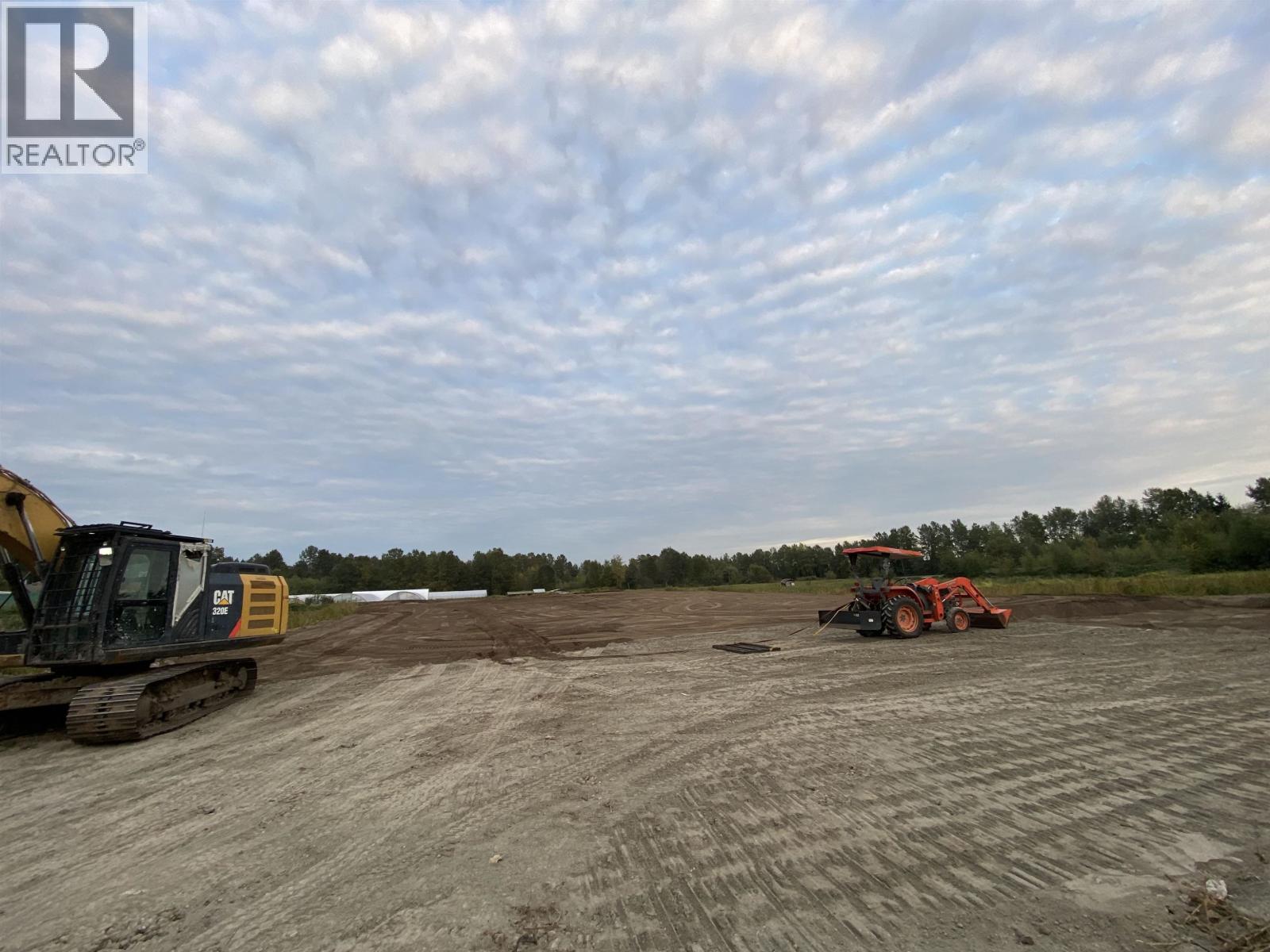 Listing Picture 5 of 8 : 8646 MANDEVILLE AVENUE, Burnaby / 本拿比 - 魯藝地產 Yvonne Lu Group - MLS Medallion Club Member