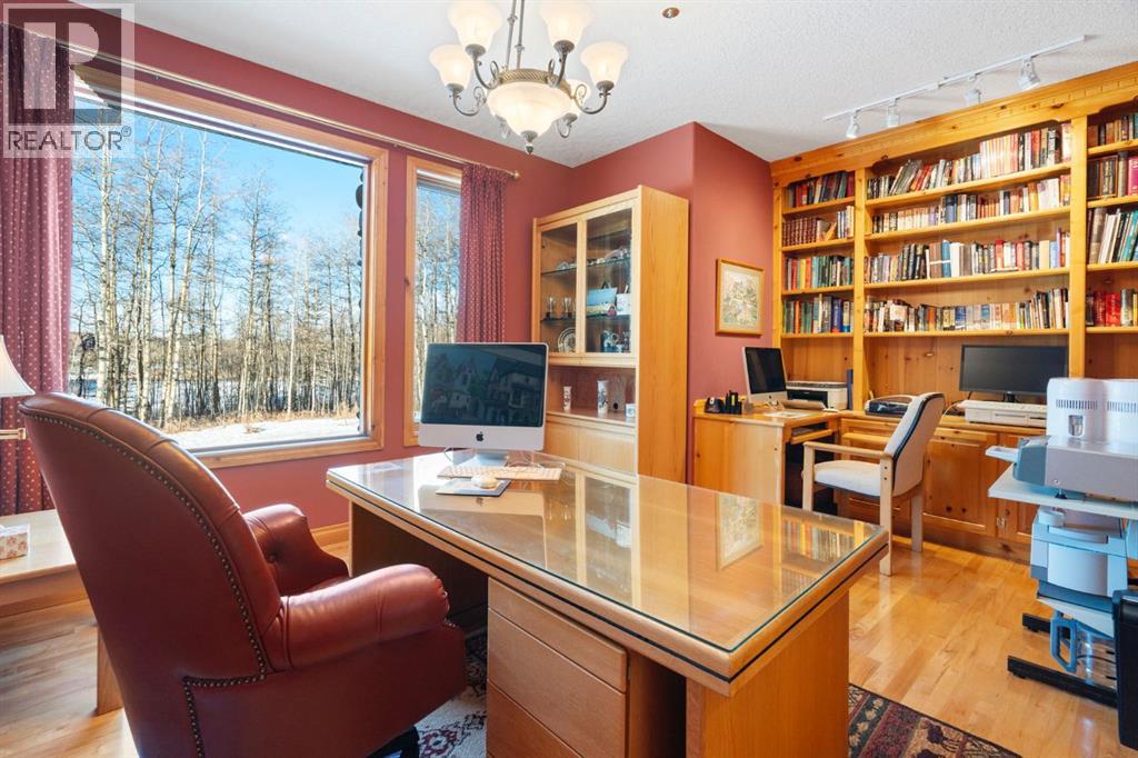 3 Woodlands Estates Crescent, Rural Rocky View County, Alberta  T3R 1H1 - Photo 19 - A2277908