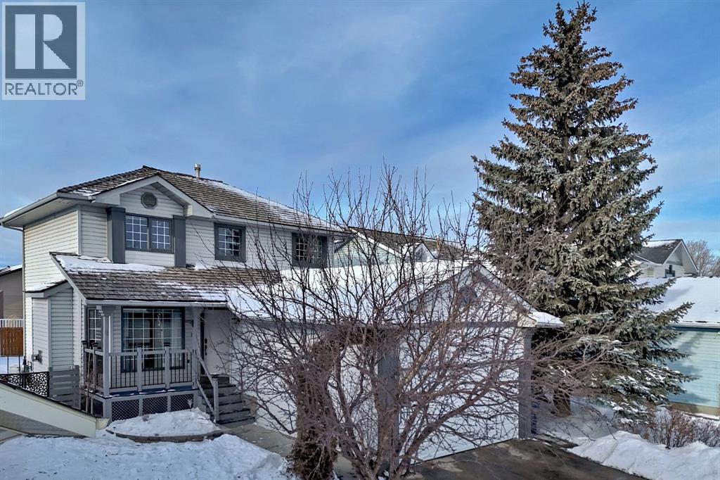 228 Woodside Road Nw, Airdrie, Alberta  T4B 2E2 - Photo 1 - A2271199