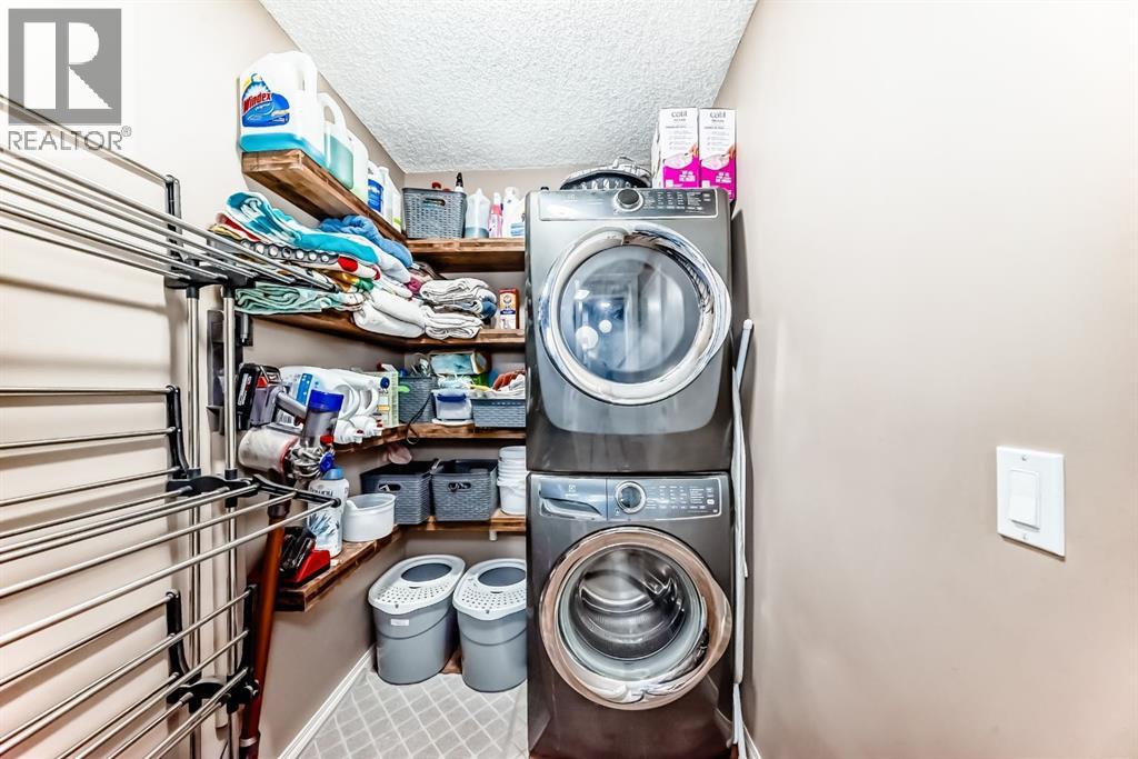 228 Woodside Road Nw, Airdrie, Alberta  T4B 2E2 - Photo 14 - A2271199