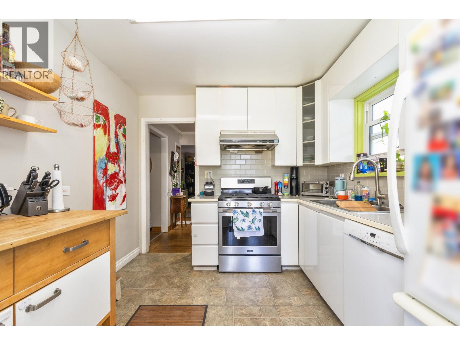 1341 E 29th Avenue, Vancouver, British Columbia V5V 2T4 - Photo 10 - R3078405