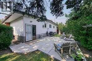 10212 8 Street Sw, Calgary, Alberta  T2W 0H1 - Photo 35 - A2281597