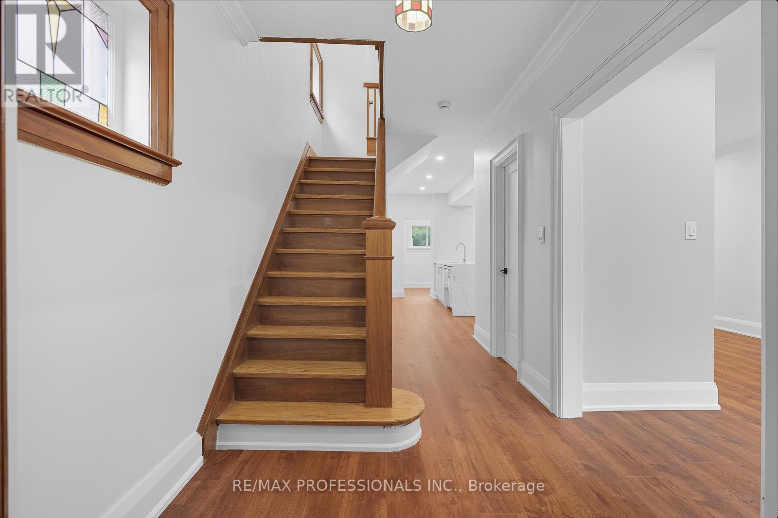 45 St Germain Avenue, Toronto, Ontario  M5M 1V9 - Photo 3 - C12737726