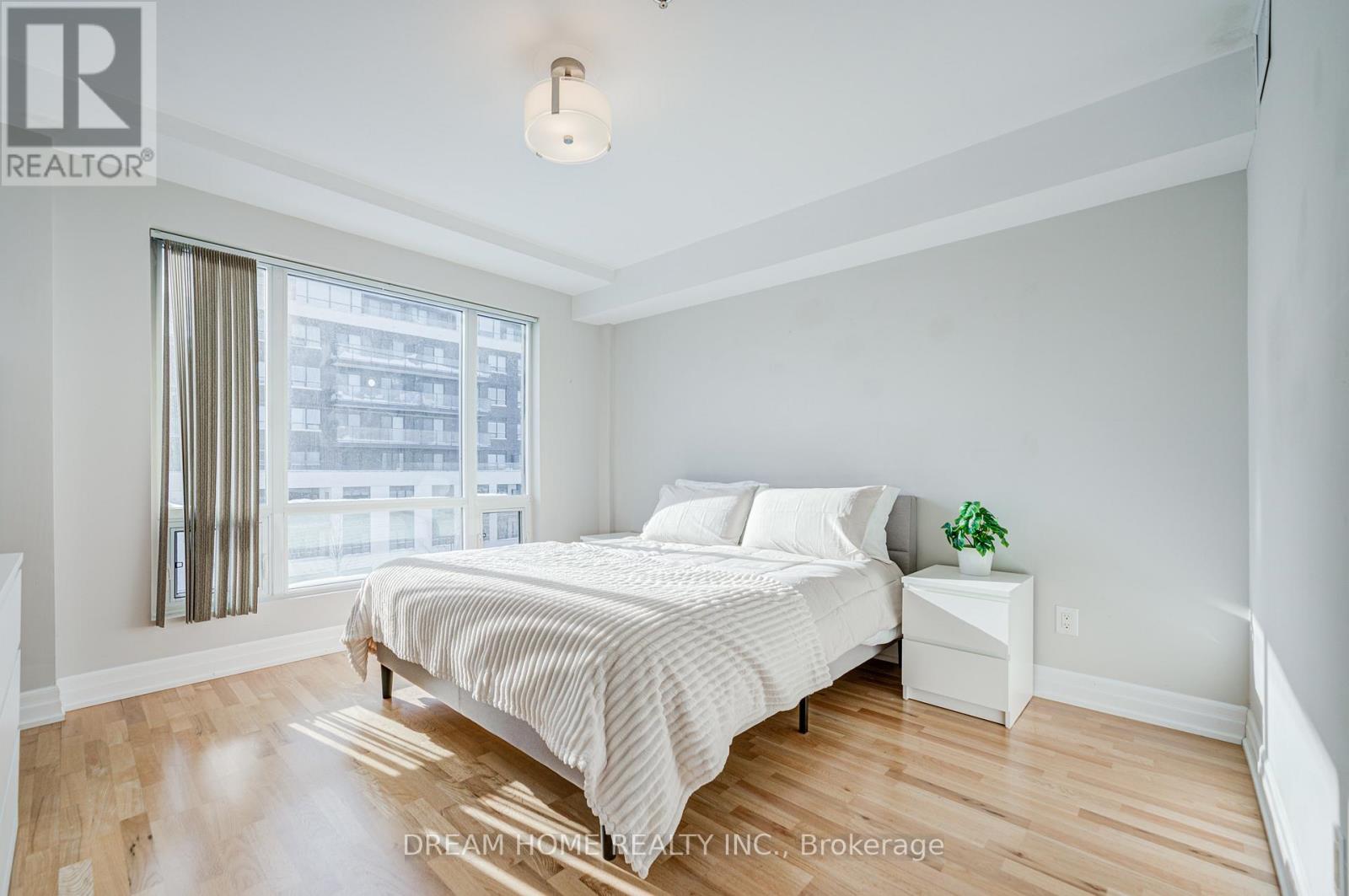 201 - 724 Sheppard Avenue W, Toronto, Ontario  M3H 2S8 - Photo 16 - C12737730