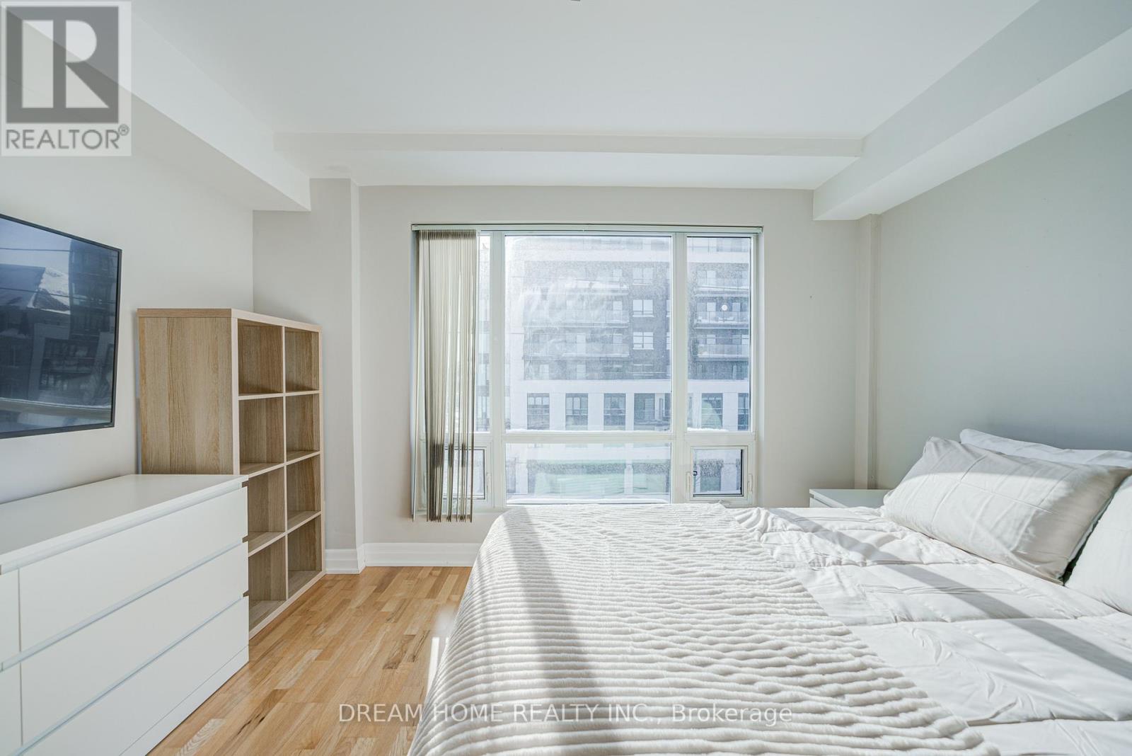 201 - 724 Sheppard Avenue W, Toronto, Ontario  M3H 2S8 - Photo 17 - C12737730