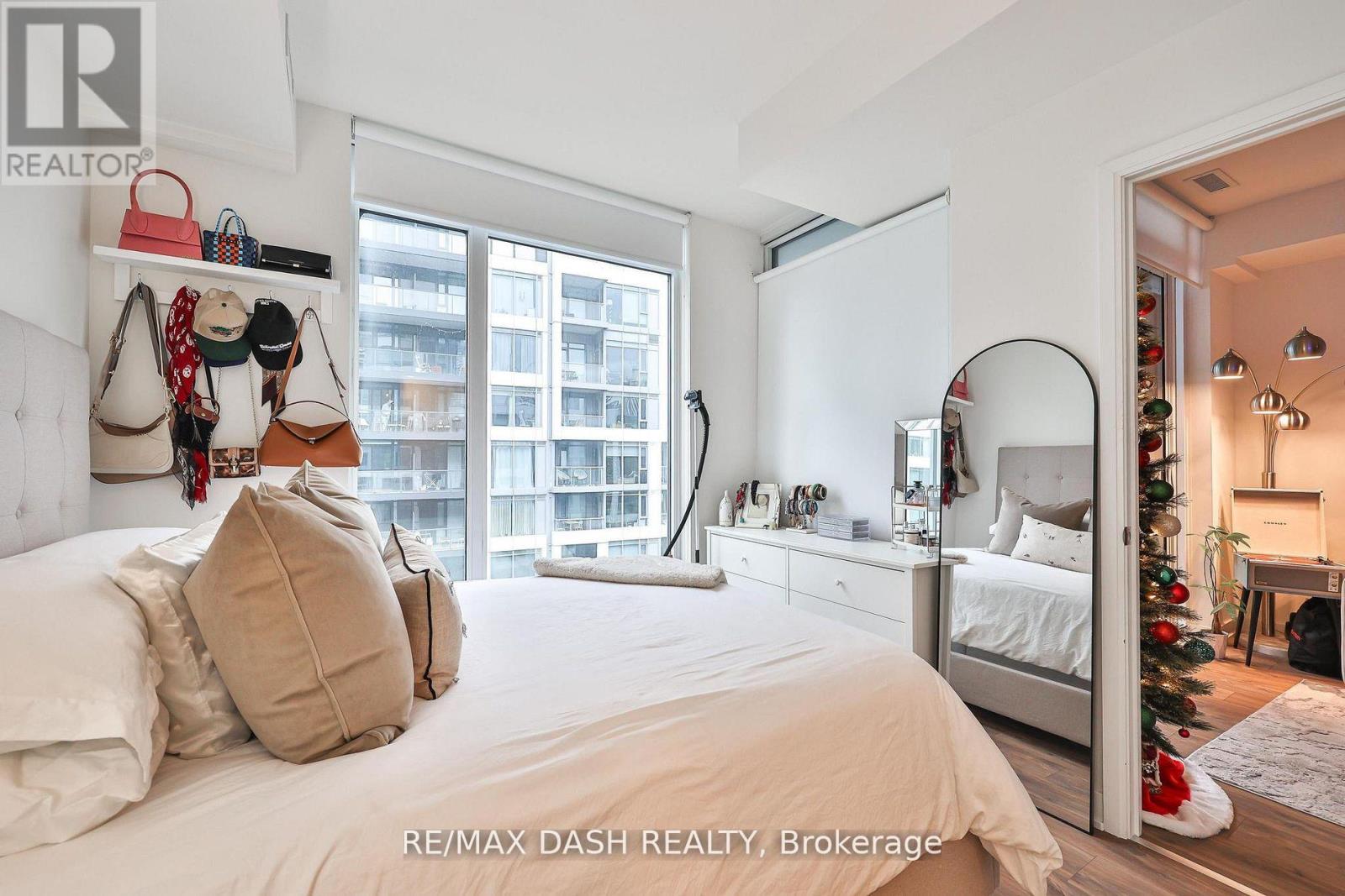 1215e - 576 Front Street W, Toronto, Ontario  M5V 1C1 - Photo 15 - C12737736