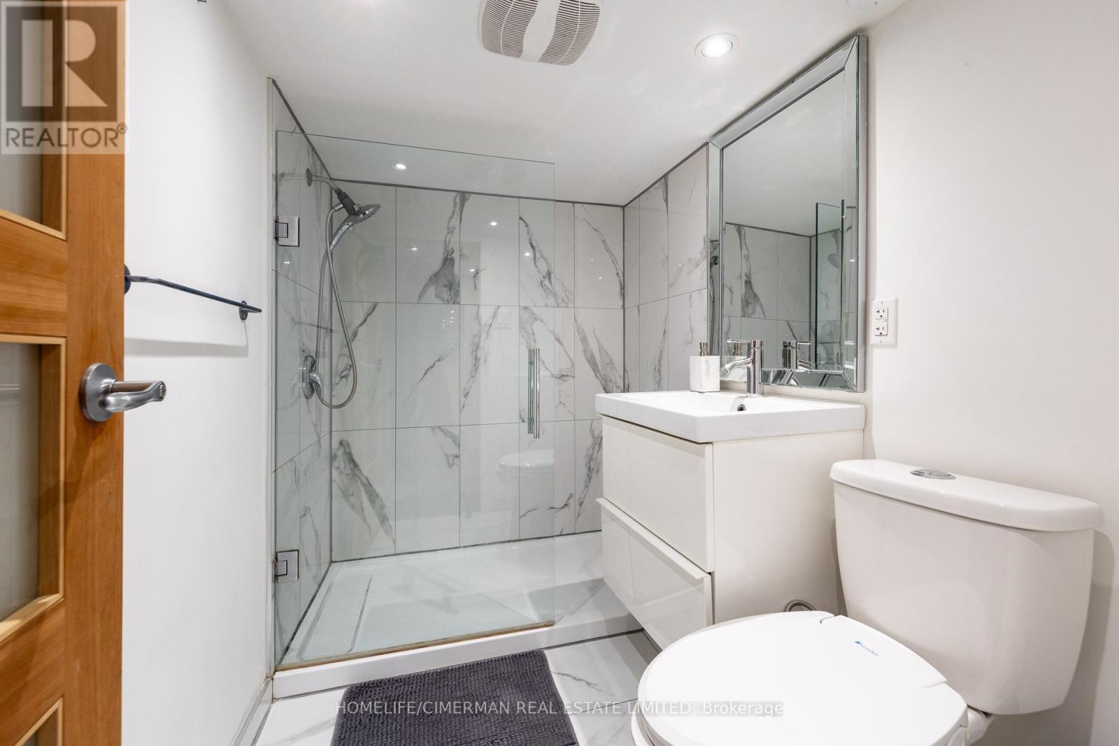 43 Torrens Avenue, Toronto, Ontario  M4K 2H9 - Photo 7 - E12737742