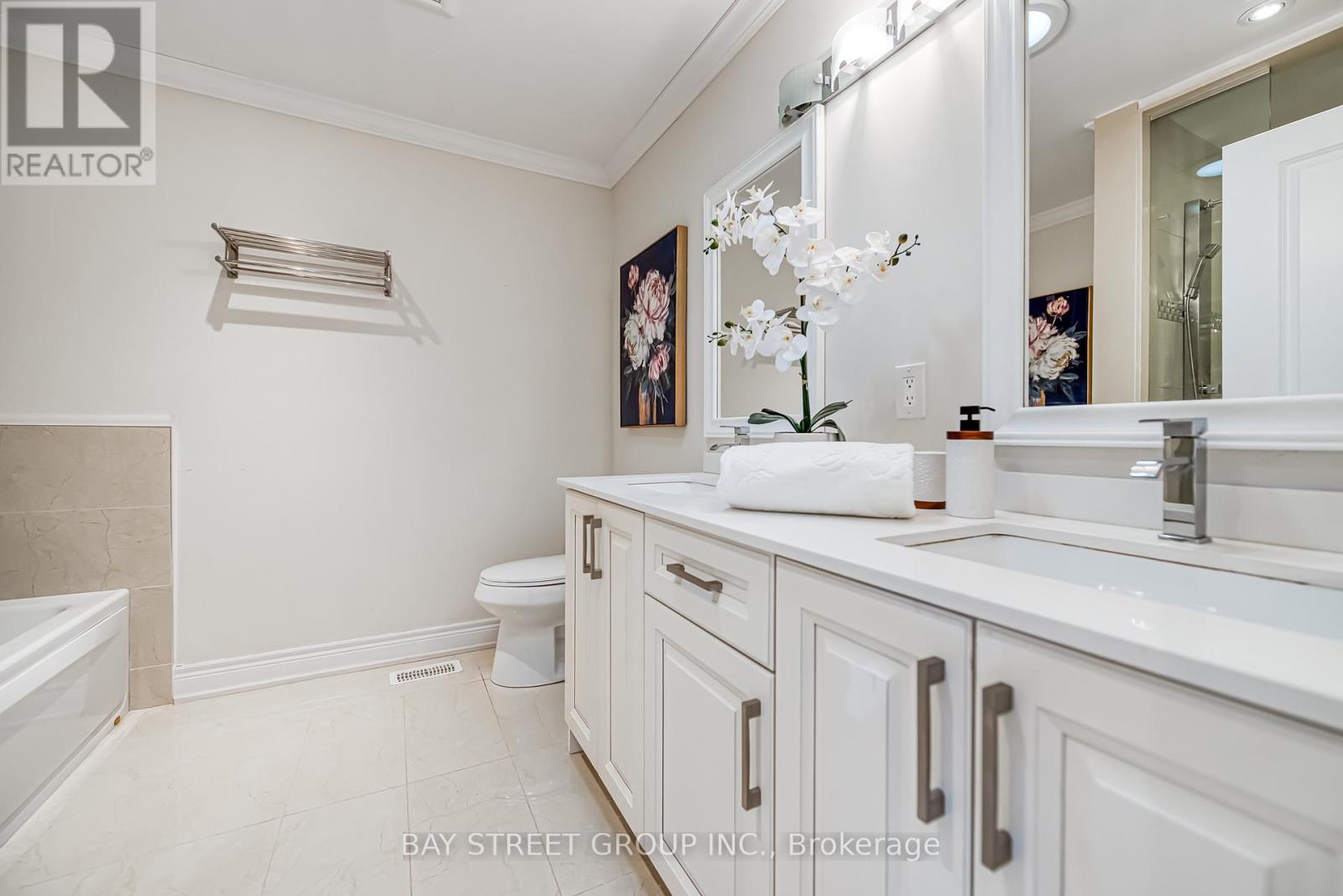 67 North Edgely Avenue, Toronto, Ontario  M1K 1T8 - Photo 31 - E12737746