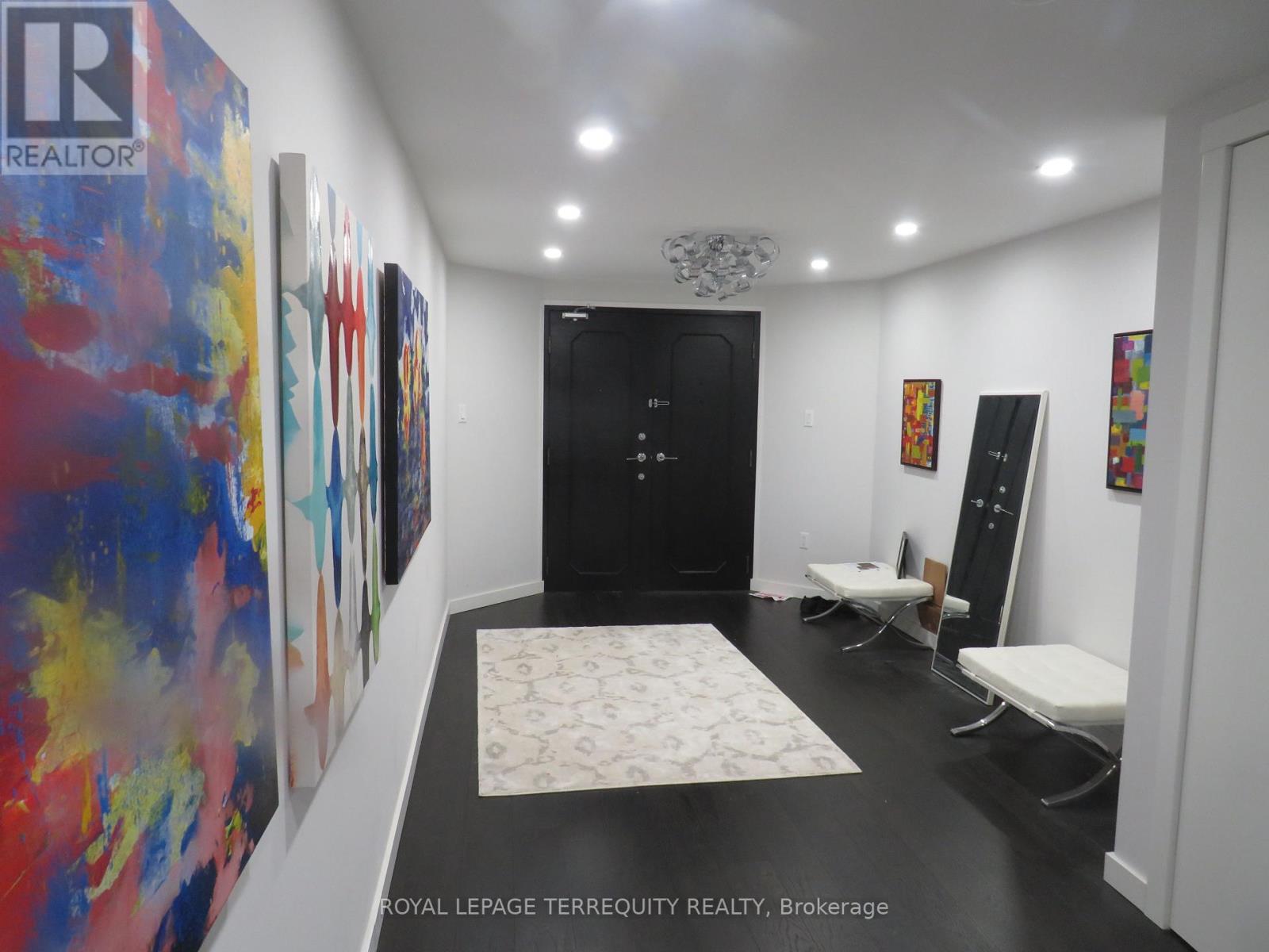 3305 - 2045 Lake Shore Boulevard W, Toronto, Ontario  M8V 2Z6 - Photo 46 - W12509564