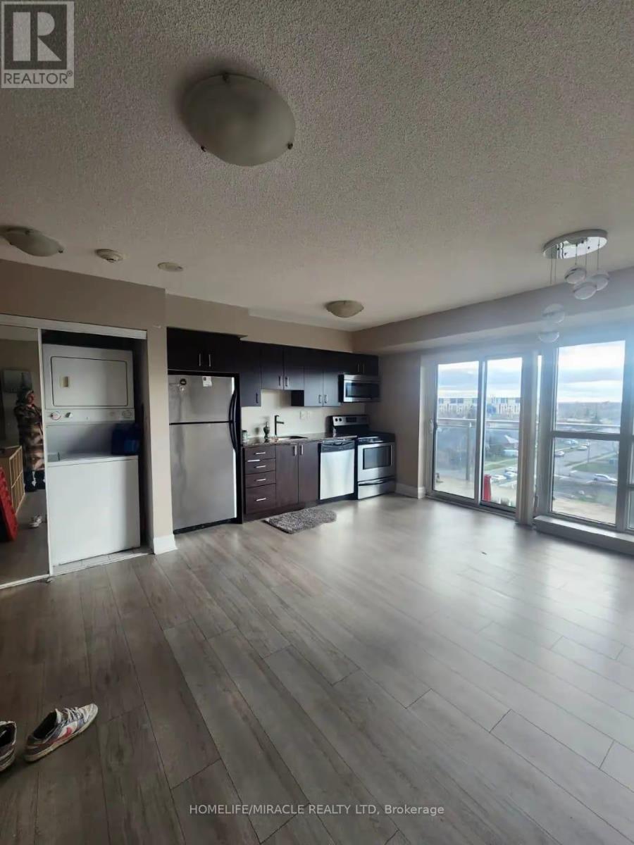 707 - 215 Queen Street E, Brampton, Ontario  L6W 0A9 - Photo 2 - W12737732