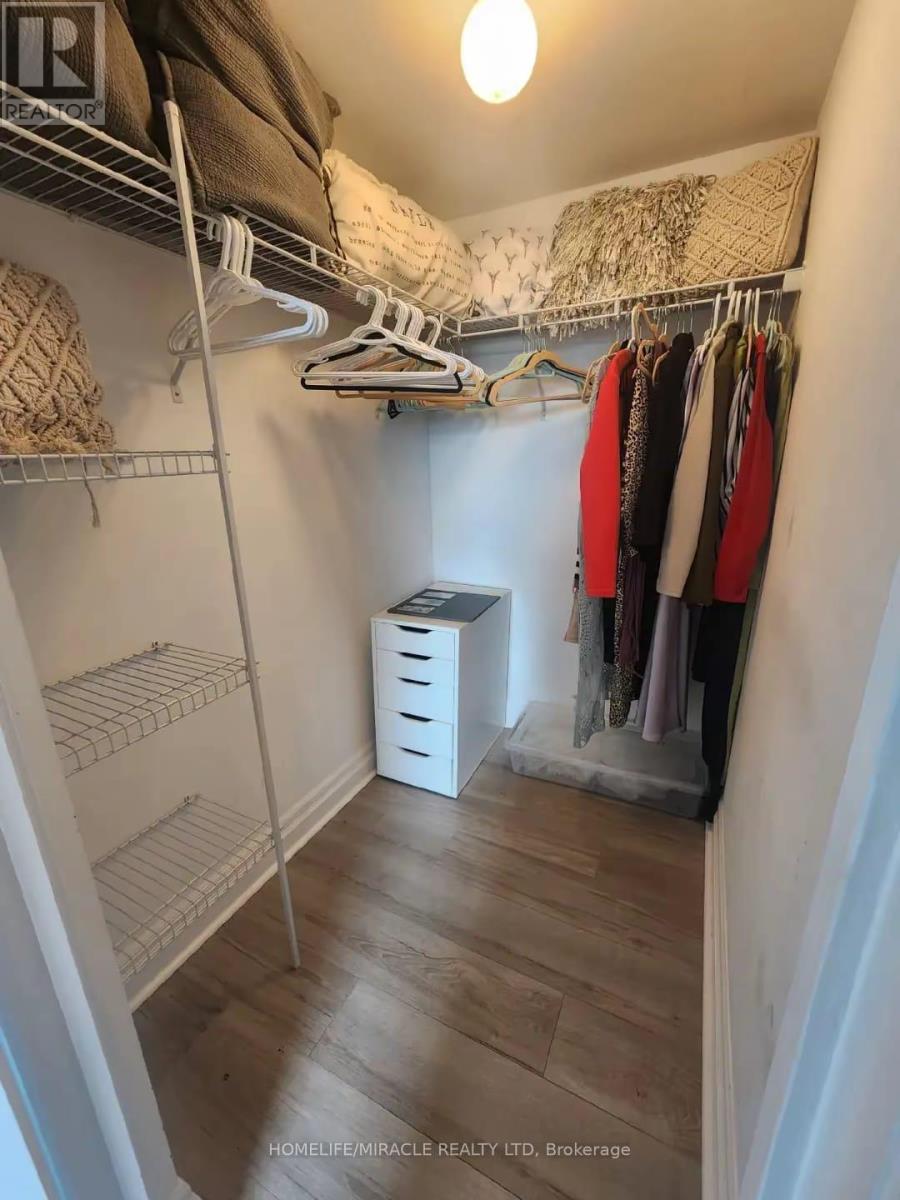 707 - 215 Queen Street E, Brampton, Ontario  L6W 0A9 - Photo 6 - W12737732