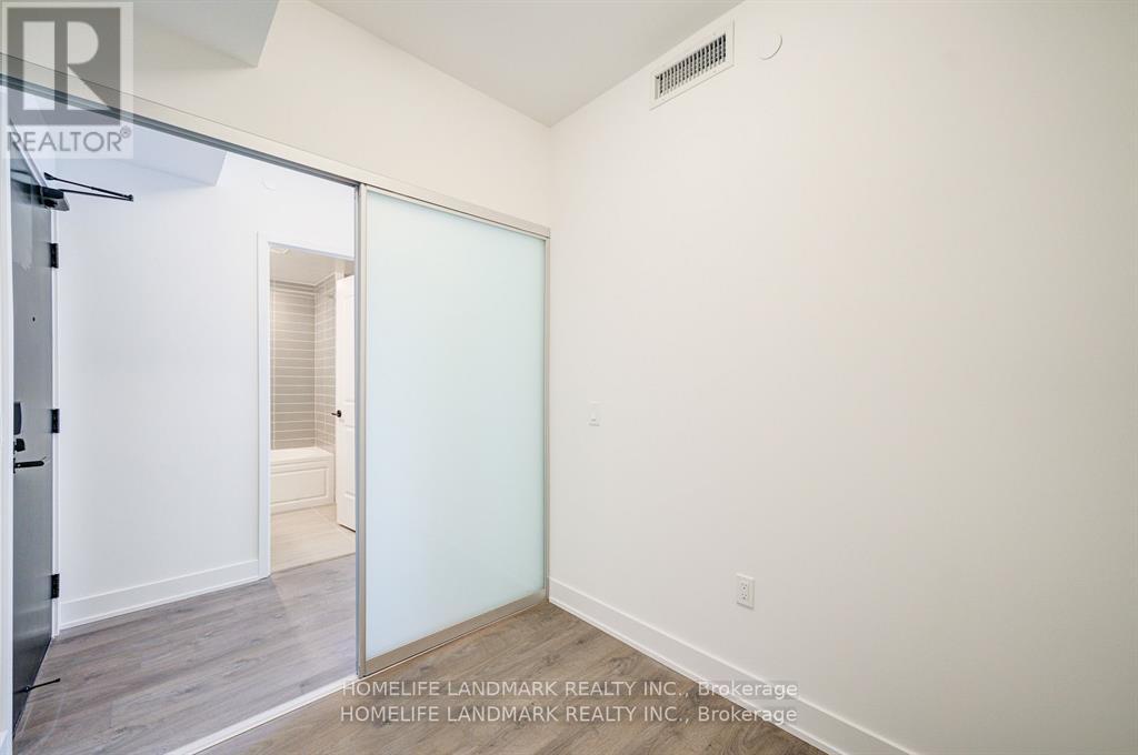 313 - 2333 Khalsa Gate, Oakville, Ontario  L6M 5R6 - Photo 5 - W12737748