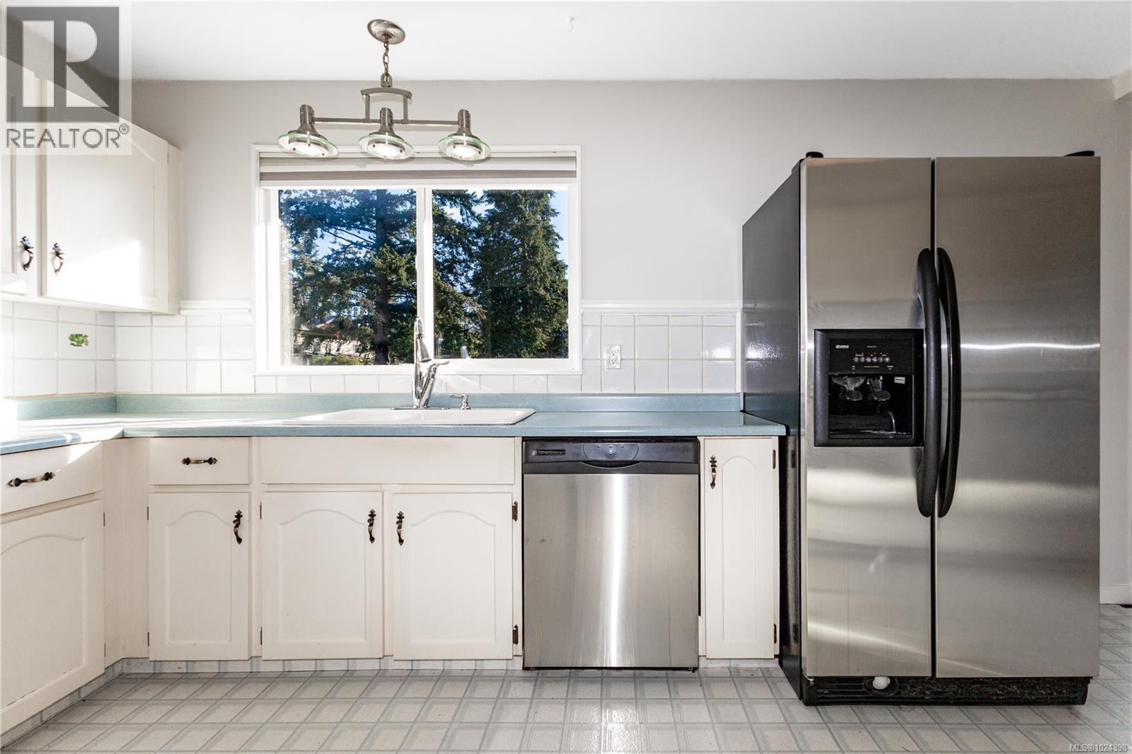 691 Victoria Cres, Campbell River, British Columbia  V9W 3Y3 - Photo 14 - 1024398