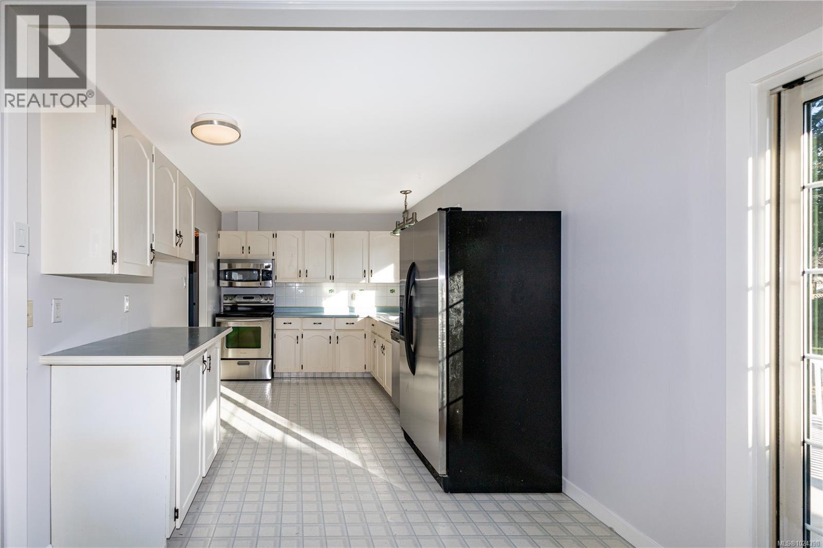 691 Victoria Cres, Campbell River, British Columbia  V9W 3Y3 - Photo 17 - 1024398