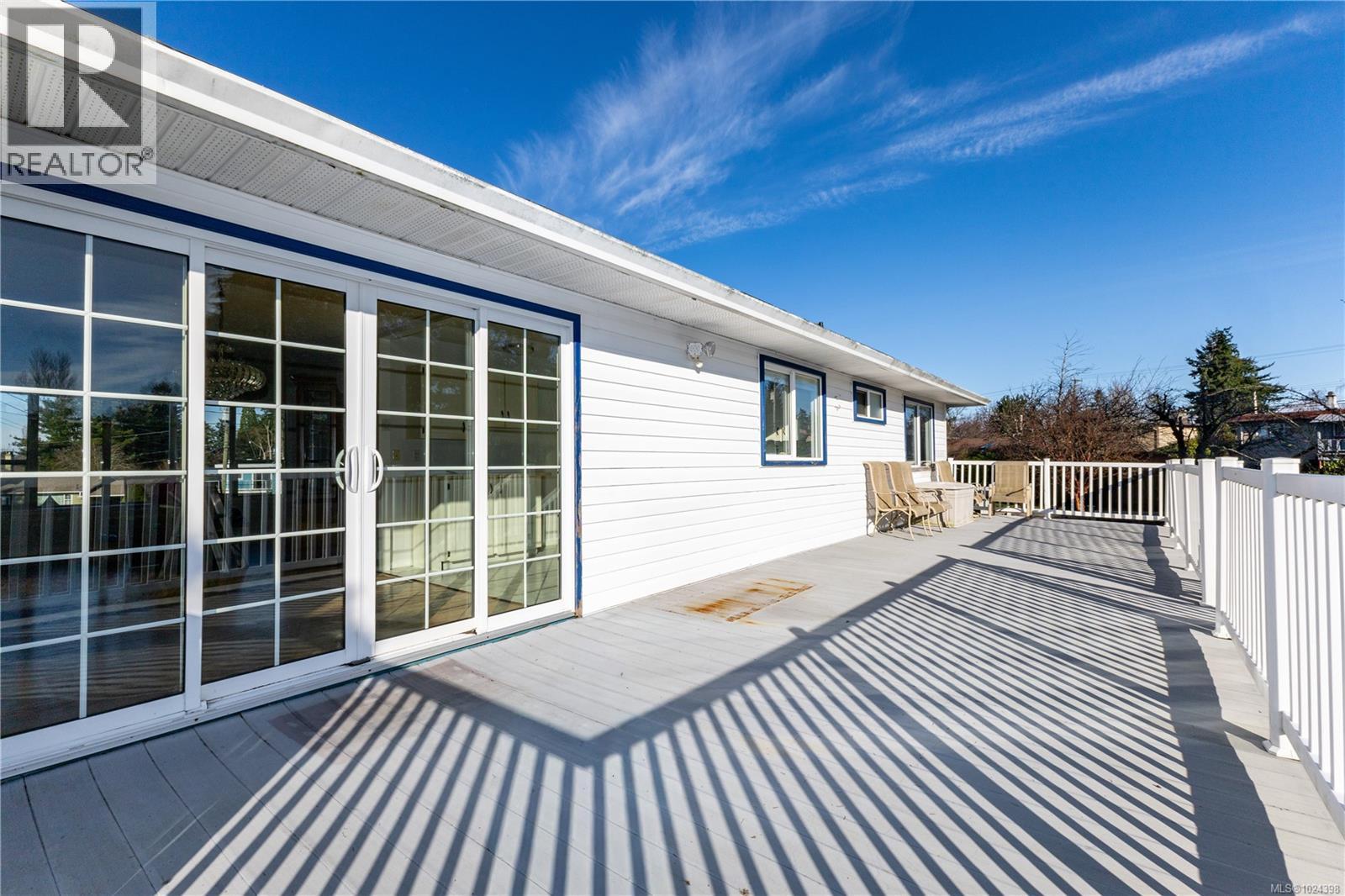 691 Victoria Cres, Campbell River, British Columbia  V9W 3Y3 - Photo 20 - 1024398