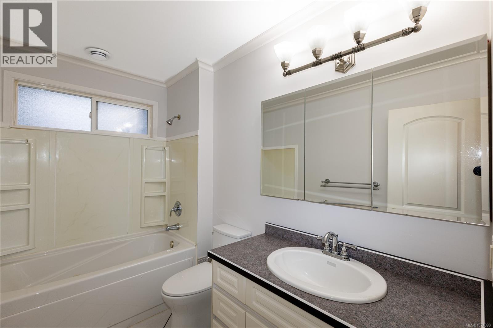 691 Victoria Cres, Campbell River, British Columbia  V9W 3Y3 - Photo 24 - 1024398