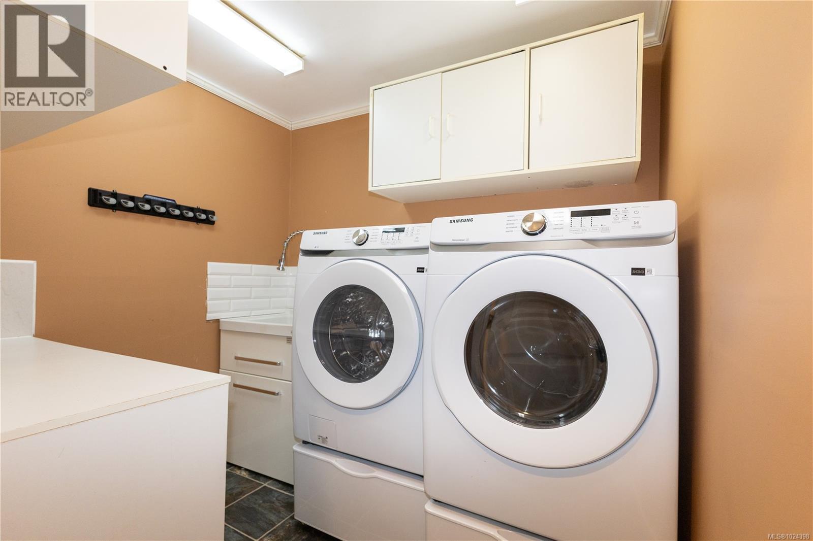 691 Victoria Cres, Campbell River, British Columbia  V9W 3Y3 - Photo 35 - 1024398