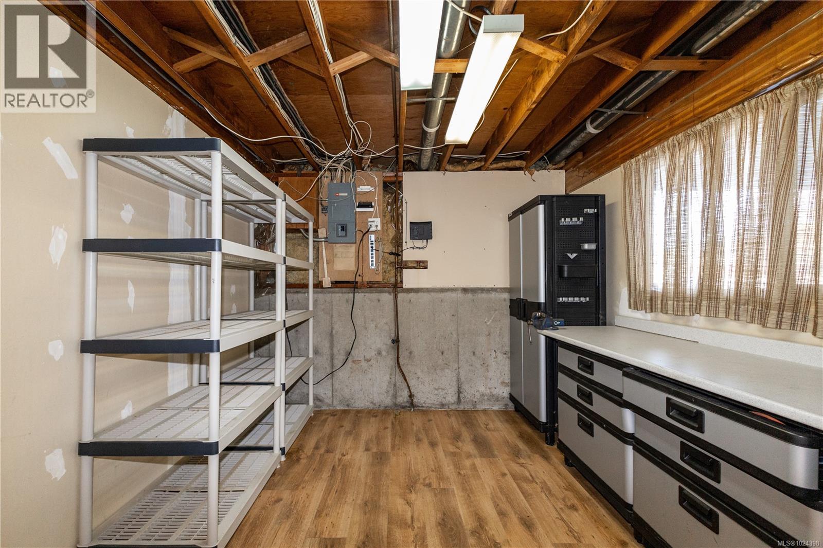 691 Victoria Cres, Campbell River, British Columbia  V9W 3Y3 - Photo 36 - 1024398