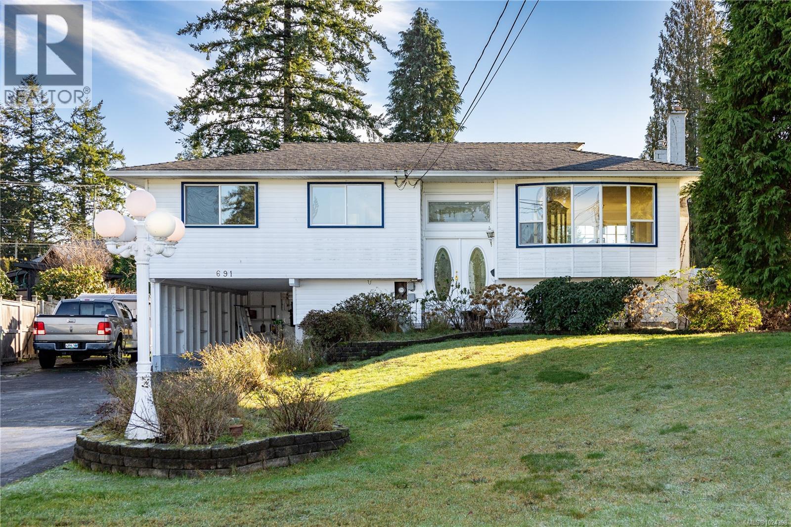 691 Victoria Cres, Campbell River, British Columbia  V9W 3Y3 - Photo 38 - 1024398