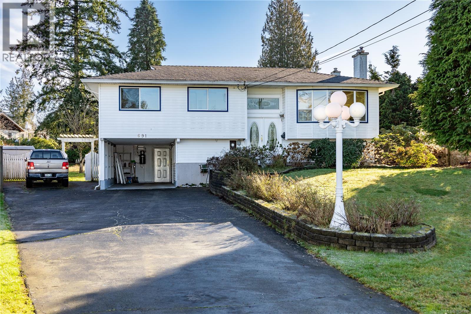 691 Victoria Cres, Campbell River, British Columbia  V9W 3Y3 - Photo 39 - 1024398