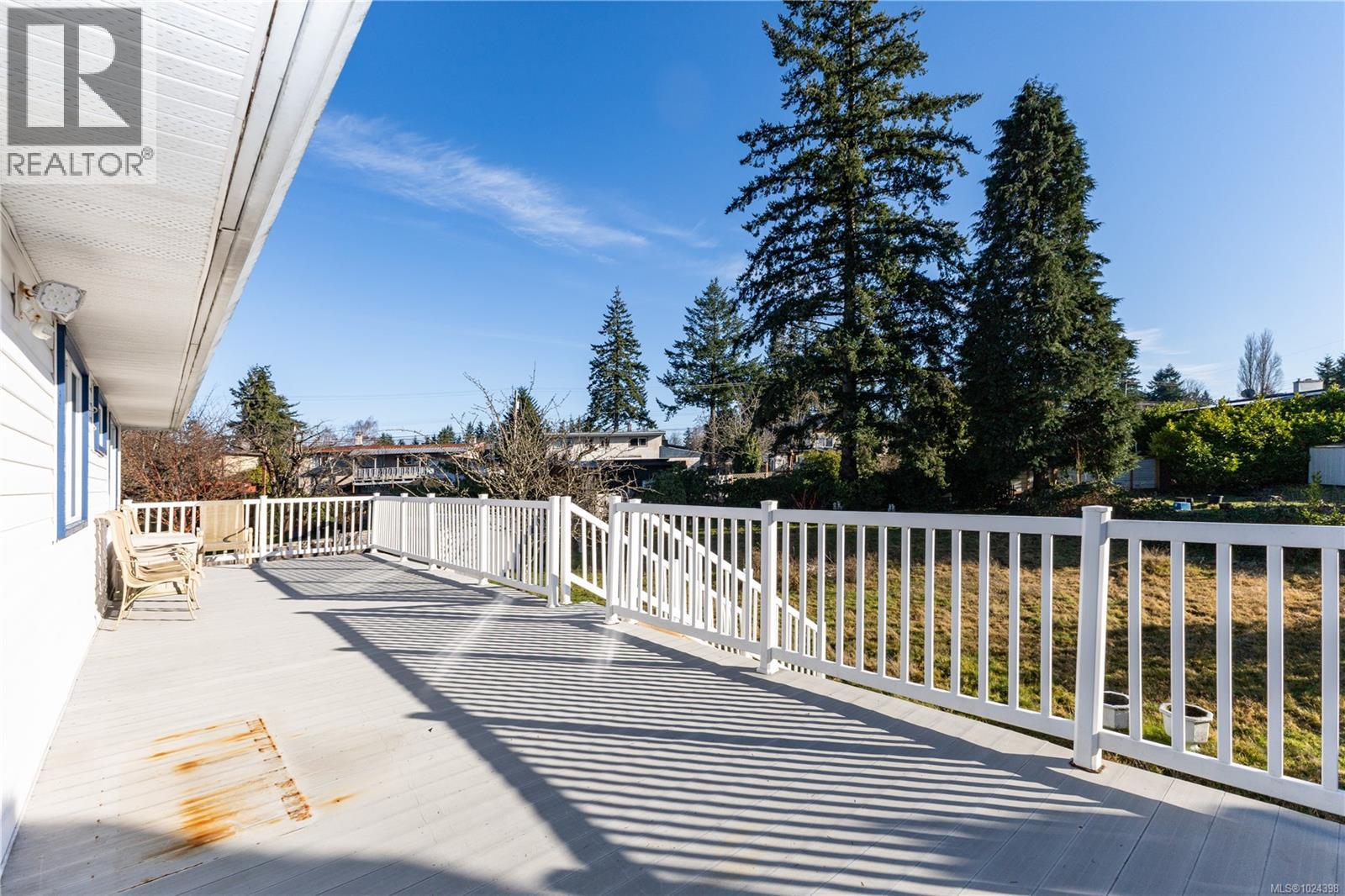 691 Victoria Cres, Campbell River, British Columbia  V9W 3Y3 - Photo 7 - 1024398