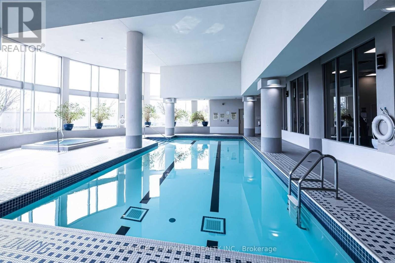 606 - 17 Barberry Place, Toronto, Ontario  M2K 3E2 - Photo 4 - C12524960