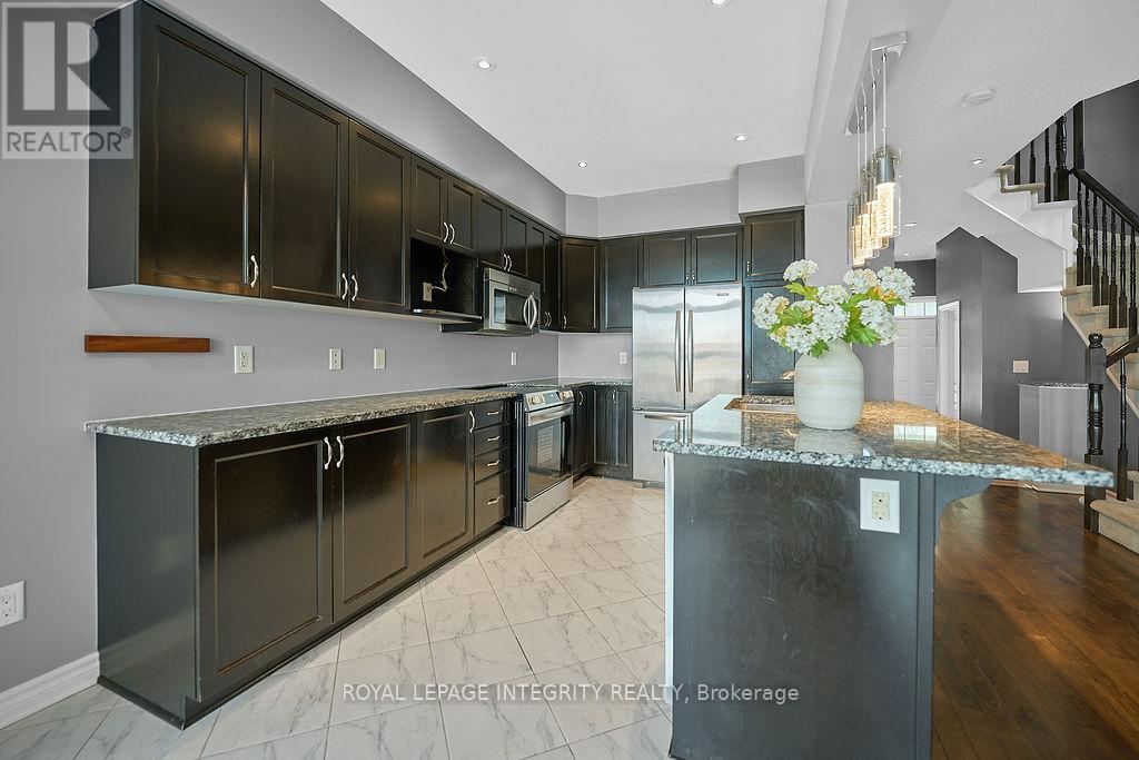 950 Fletcher Circle, Ottawa, Ontario  K2T 0B7 - Photo 11 - X12715880